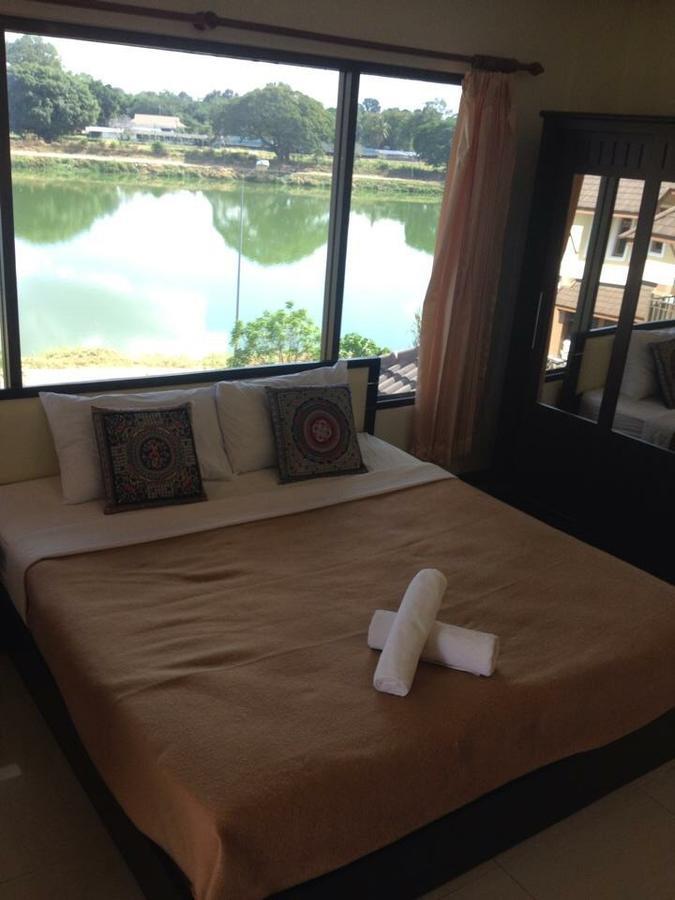 Huaymuang Apartment Ubonratcsathani Kültér fotó