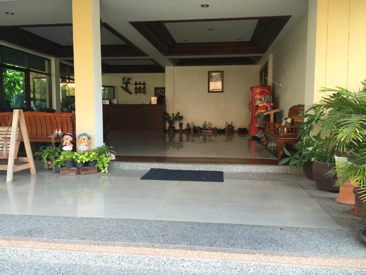 Huaymuang Apartment Ubonratcsathani Kültér fotó